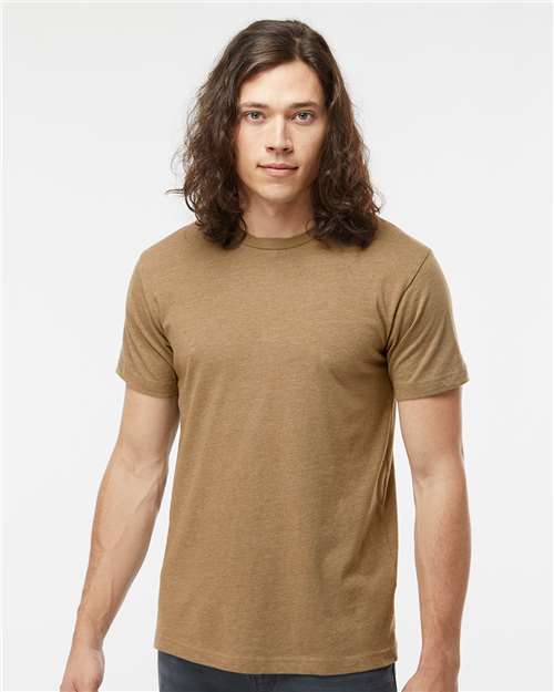 LAT 6901 - Unisex Fine Jersey Tee