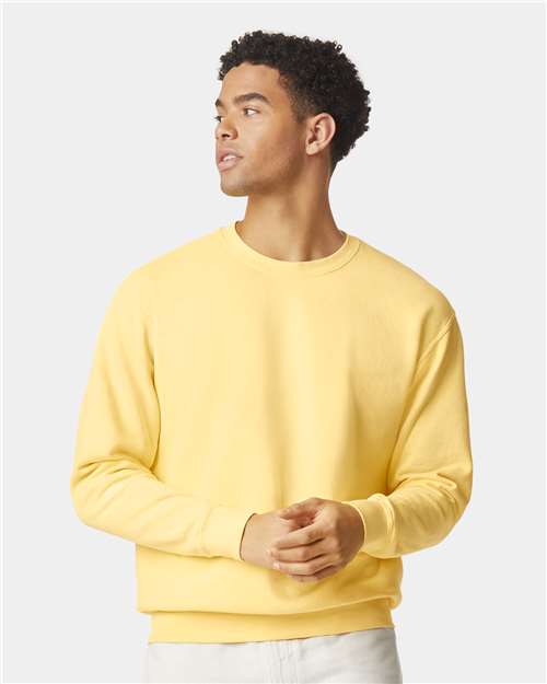 COMFORT COLORS 1466 - Unisex Garment-Dyed Lightweight Crewneck Sweatshirt