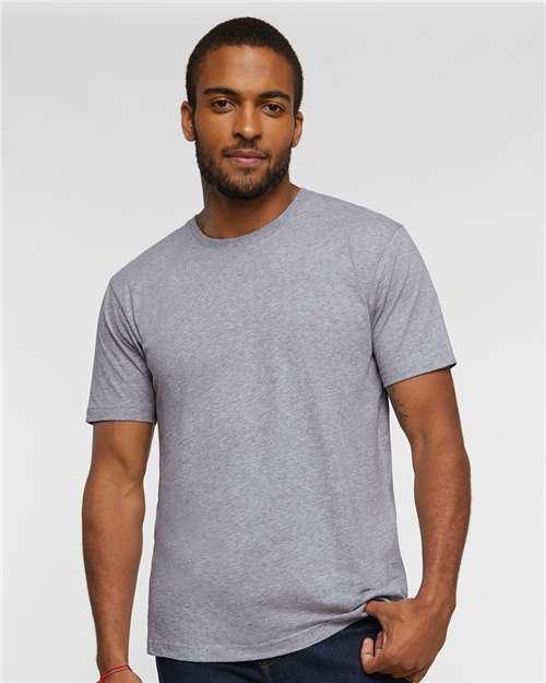 LAT 6901 - Unisex Fine Jersey Tee