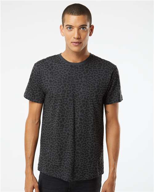 LAT 6901 - Unisex Fine Jersey Tee